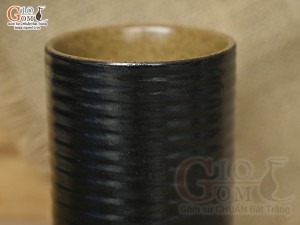 Cốc gốm đen dáng trụ sóng biển, 300ml