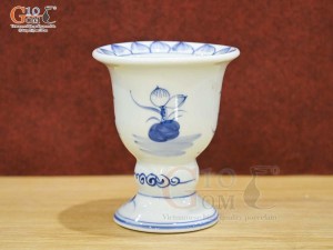 Cốc phật thủ men lam vẽ Sen Tài Lộc, cao 13cm