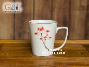 Cốc sen đỏ men kem