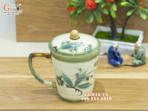 Cốc sứ có nắp men vuốt họa tiết tre xanh, 9cm