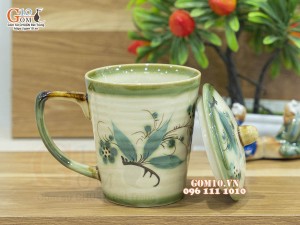 Cốc sứ có nắp men vuốt họa tiết tre xanh, 9cm