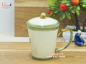 Cốc sứ có nắp men vuốt họa tiết tre xanh, 9cm