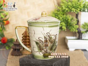 Cốc sứ có nắp men vuốt vẽ chuồn khoai 320ml