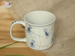 Cốc sứ dáng quai vuông men cổ vẽ chuồn kim, 250ml