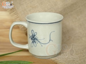 Cốc sứ dáng quai vuông men cổ vẽ chuồn kim, 250ml