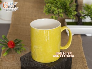 Cốc sứ quai tròn men đá, màu vàng 350ml