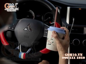 Cốc sứ men kem vẽ hoa đào phai nắp silicon 350ml