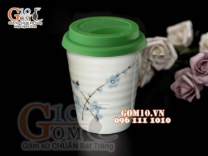 Cốc sứ men kem vẽ hoa Đào Xanh nắp silicon 350ml