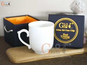 Cốc sứ men trắng dáng chóp lửa, 400ml