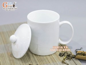 Cốc sứ quai tròn men trắng có nắp, 350ml