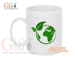 Cốc sứ quai tròn men trắng, in hình môi trường xanh, 350ml