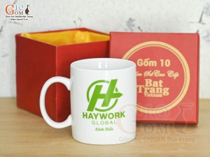 Cốc sứ quai tròn men trắng, in logo quà tặng