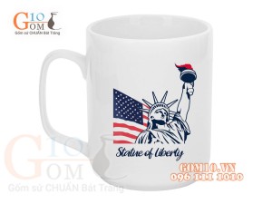Cốc sứ quai vuông men trắng, in tượng Nữ Thần Tự Do, 350ml