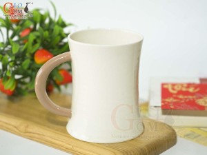 Cốc sứ vuốt tay xuất dư Châu Âu, dáng eo men bóng vẽ Cá, 450ml