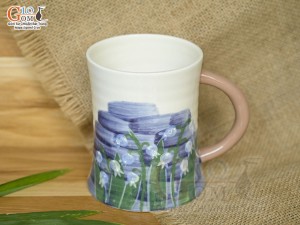 Cốc sứ vuốt tay xuất dư Châu Âu, dáng eo men bóng vẽ hoa xanh, 450ml