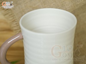 Cốc sứ vuốt tay xuất dư Châu Âu, dáng eo men bóng vẽ hoa xanh, 450ml