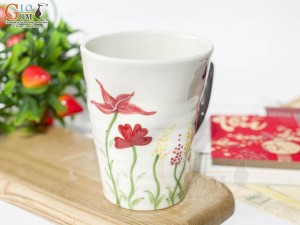 Cốc sứ vuốt tay xuất dư Châu Âu, dáng vát men bóng vẽ hoa, 480ml