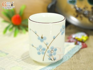 Cốc trụ men kem vẽ hoa Đào xanh, 180ml