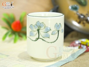 Cốc trụ men kem vẽ hoa Sen xanh, 180ml