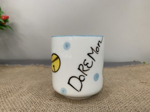 Cốc trụ men trắng vẽ Doremon, dung tích 180ml