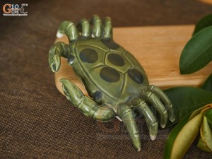 Cua sứ men xanh dài 16cm