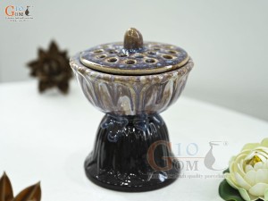 Đài sen men hoàng thổ, cao 16cm