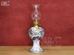 Đèn dầu Đại Phát men lam cổ vẽ vàng 24k, cao 18cm