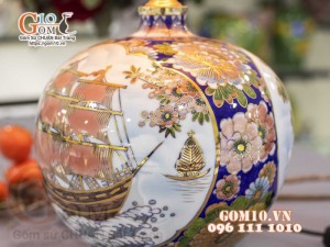 Đèn sứ Phong Thủy men màu vẽ vàng 24k, Nhị cảnh Thuận Buồm Xuôi Gió và Công Đào, cao 60cm