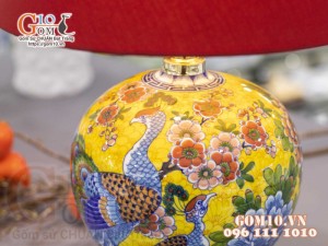 Đèn sứ Phong Thủy men màu vẽ Công Đào Phú Quý, cao 50cm