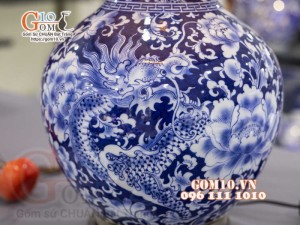 Đèn sứ Phong Thủy men màu vẽ Long Phụng Phú Quý, cao 75cm