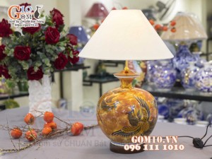 Đèn sứ Phong Thủy men màu vẽ Phượng Hoàng Tung Cánh, cao 60cm