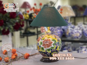 Đèn sứ Phong Thủy men màu vẽ Vạn Sự Như Ý, cao 56cm