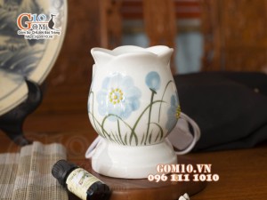 Đèn xông tinh dầu dáng quả lựu miệng loe họa tiết hoa, cao 13cm
