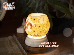 Đèn xông tinh dầu dáng quả lựu miệng tam giác vẽ thư pháp, cao 13cm