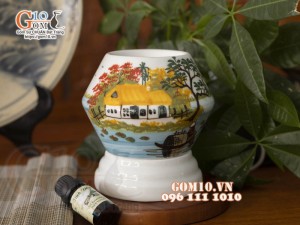Đèn xông tinh dầu dáng quả lựu miệng tròn họa tiết làng quê, cao 13cm