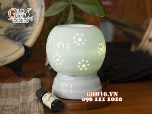 Đèn xông tinh dầu dáng tròn men màu xanh, cao 14,5cm