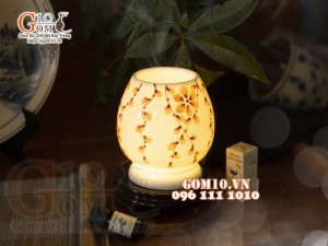 Đèn xông tinh dầu đế gỗ, cao 16,5cm