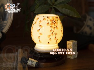 Đèn xông tinh dầu đế gỗ, cao 16,5cm