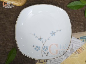 Đĩa ảo men trắng vẽ hoa Đào xanh, đường kính 22cm