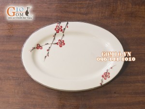 Đĩa bầu dục men kem vẽ hoa Đào đỏ 31,5cm