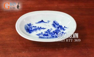 Đĩa bầu dục men lam vẽ sơn thủy