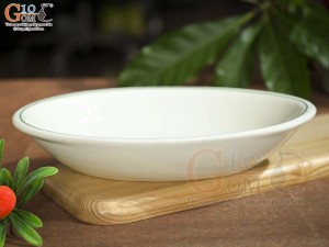 Đĩa bầu dục sâu lòng men kem vẽ hoa Sen vàng, 24x16cm