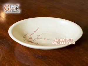 Đĩa bầu dục sâu men gốm trắng vẽ hoa đào đỏ 24x16cm