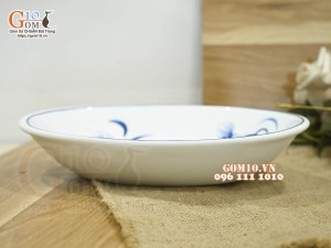 Đĩa bầu dục sâu men trắng vẽ hoa sen tràm cổ, 24x16cm