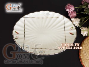 Đĩa bầu dục vân men kem vẽ Cà Rốt, 31x21cm