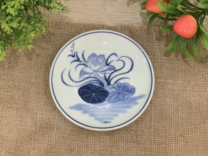 Đĩa cau men dong cổ vẽ hoa sen đường kính 15cm