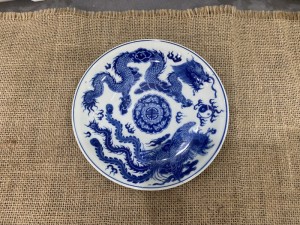 Đĩa cau men rong cổ họa tiết Rồng Phượng, đường kính 16cm