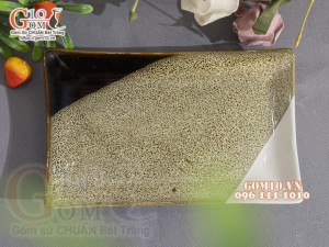 Đĩa chữ nhật men hỏa biến gấm vàng Cát Tường, 21x13cm
