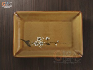 Đĩa chữ nhật men hoàng thổ vẽ hoa Đào, cạnh 23x13cm