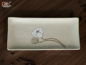 Đĩa chữ nhật men kem tấm vẽ Bạch Liên, 26x12cm